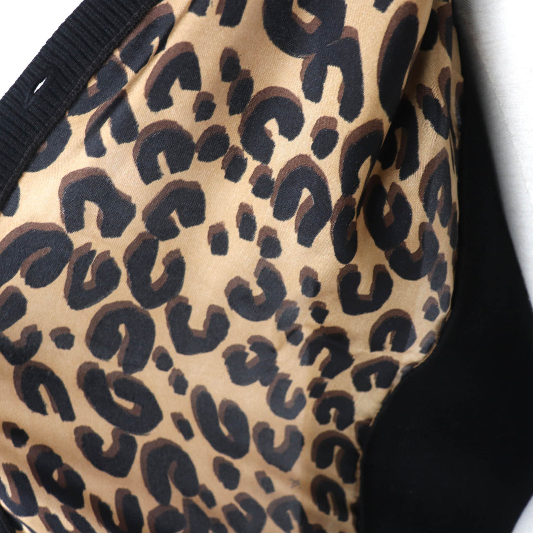 Great LOUIS VUITTON cardigan Leopard silk V-neck with logo button Black brown Women XS