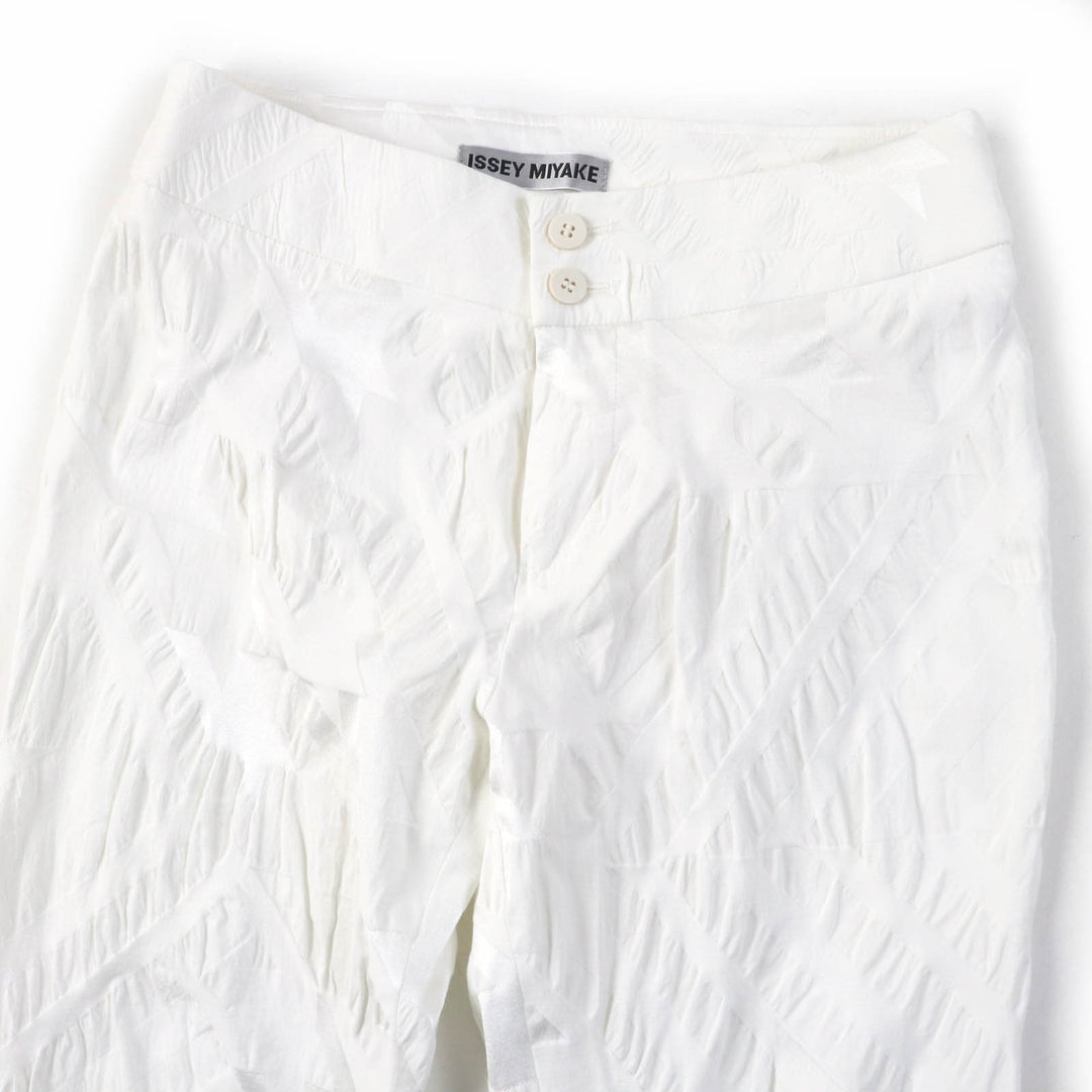 Excellent ISSEY MIYAKE Pants All-over patterned bottoms white polyester Women 1 IM31FF505