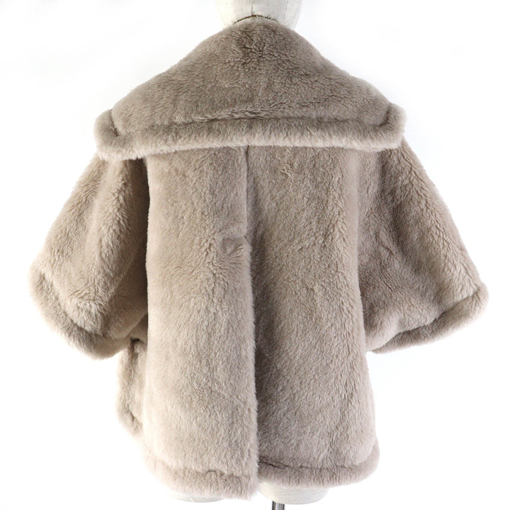 Pristine Max Mara coat Teddy bear White Tag Short Sleeve light beige alpaca