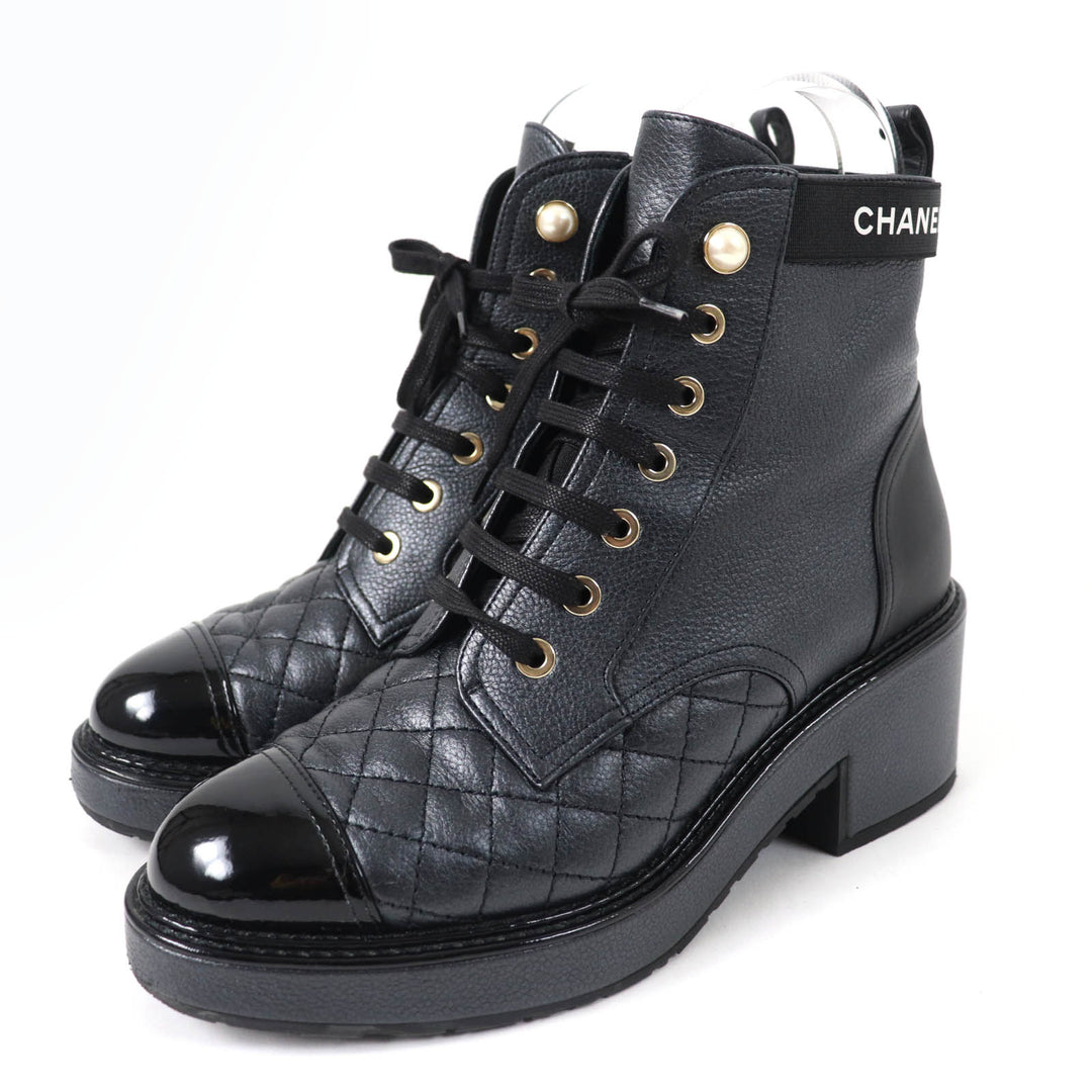 Excellent CHANEL Ankle boots Logo Matelasse F Pearl Lace-up Women 37 G38514
