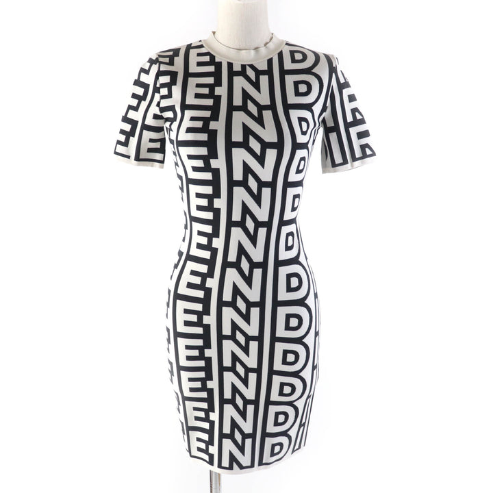 Excellent FENDI×MARC JACOBS one piece Logo print short sleeve knit 36 FZD917