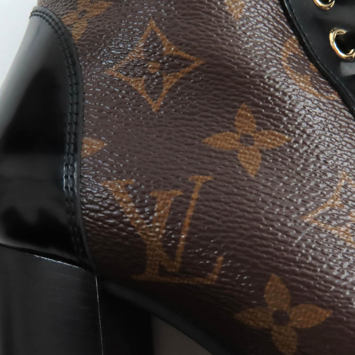 Excellent LOUIS VUITTON Ankle boots Lace Up Brown black Monogram canvas Women 35