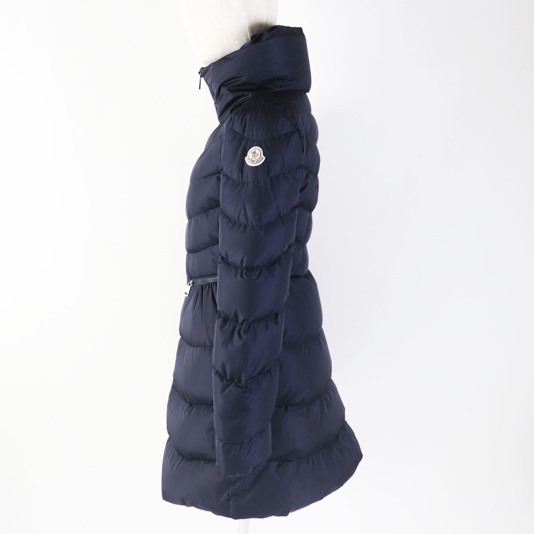 MONCLER down coat MIRIELON Beautiful silhouette with patch Navy Nylon Women 00