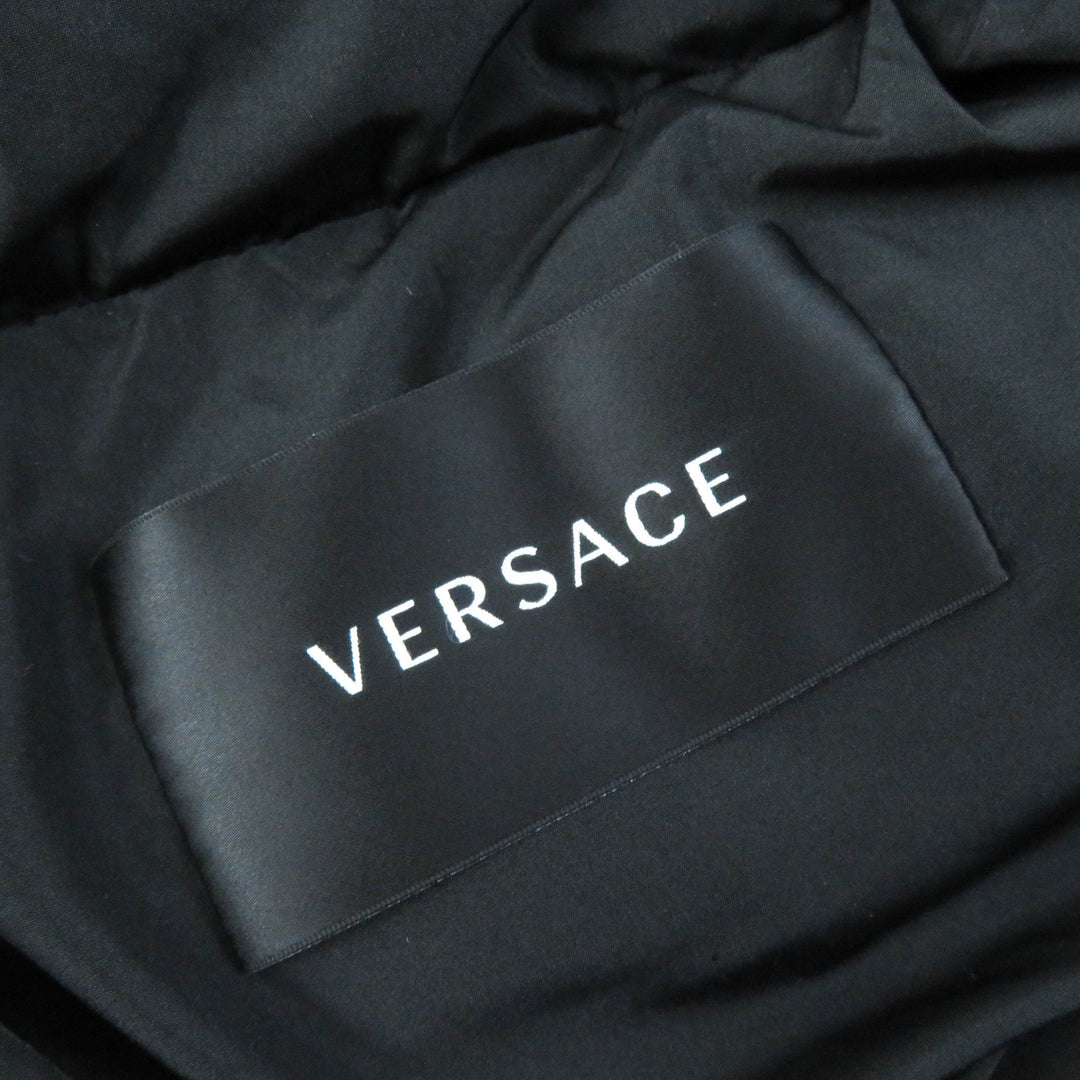 Excellent VERSACE down coat Baroque Pattern Black Yellow polyester Women 36 1002795