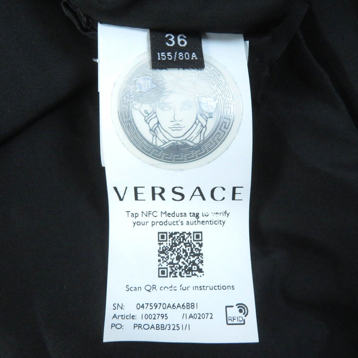 Excellent VERSACE down coat Baroque Pattern Black Yellow polyester Women 36 1002795