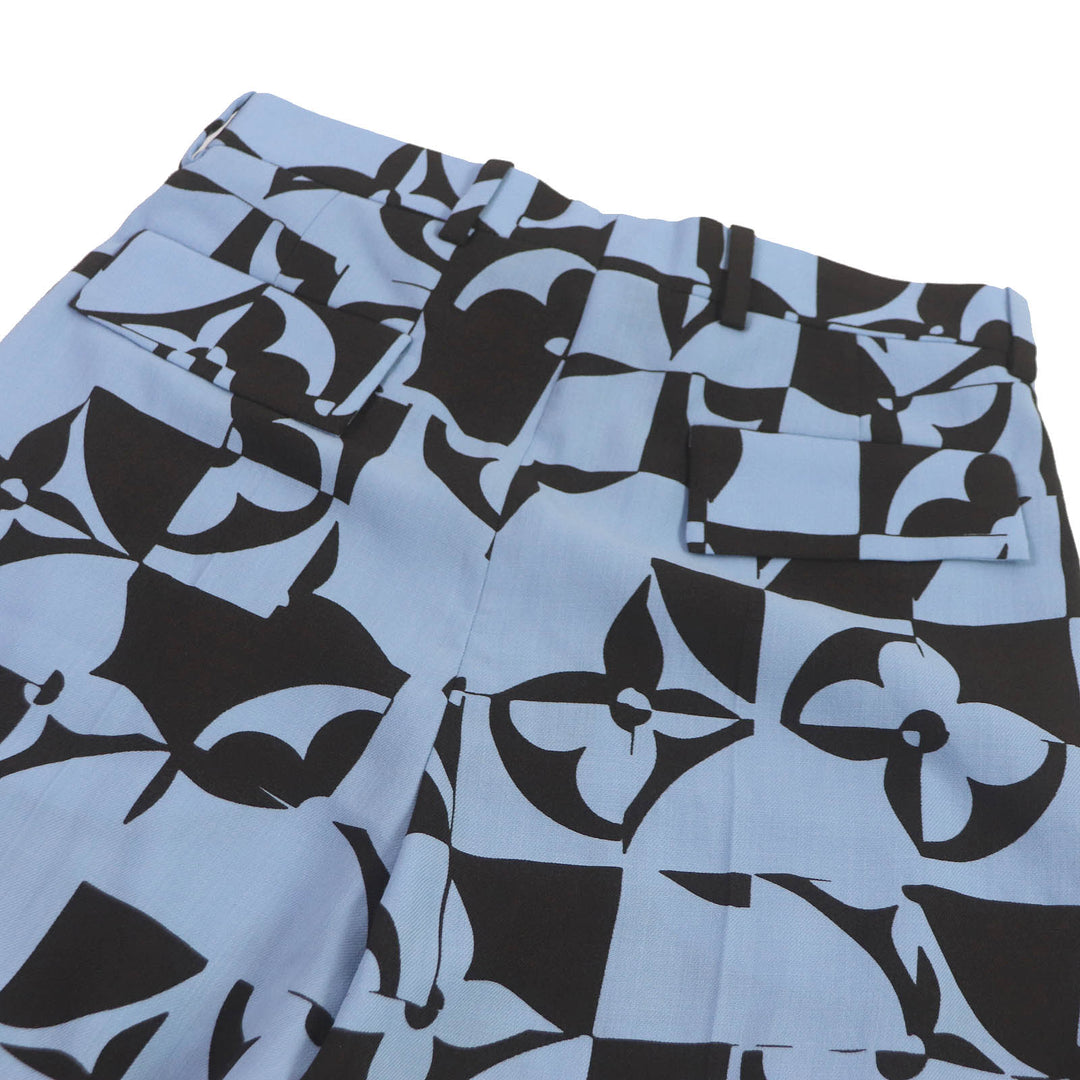 Pristine LOUIS VUITTON Shorts Monogram Flower Pleated Shorts Light blue wool