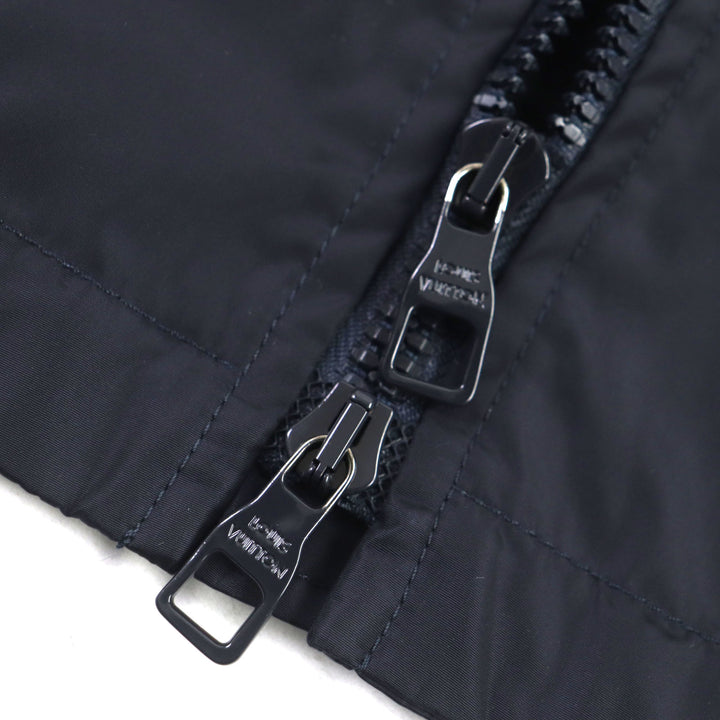 Great LOUIS VUITTON Mountain parka Nylon Rain Hoodie Blouson 50 1A5CWA