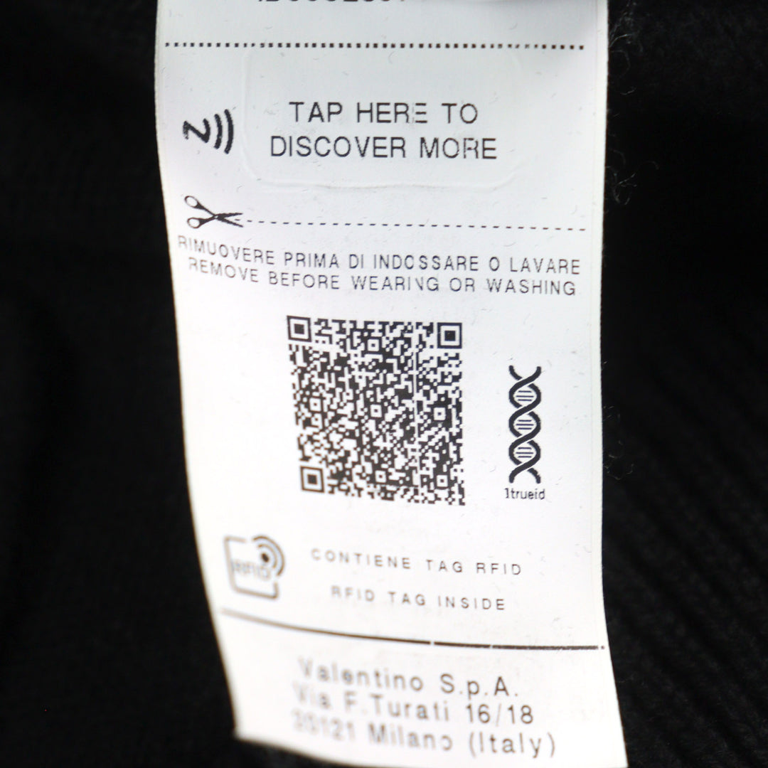Great VALENTINO knit sweater with VLTN logo patch black cashmere mens S
