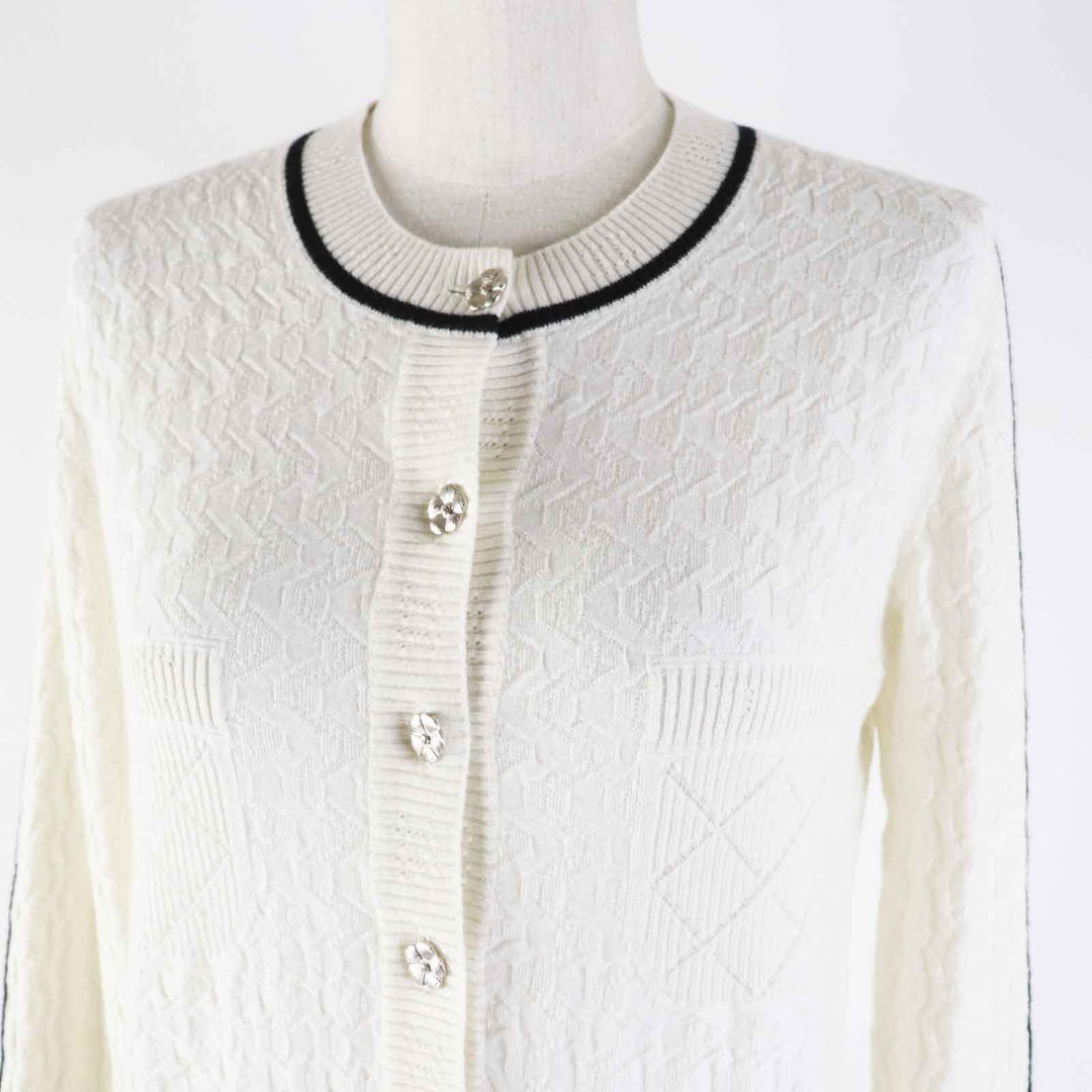 Excellent CHANEL cardigan Camellia COCO Button White x black cashmere Women 36 P75662