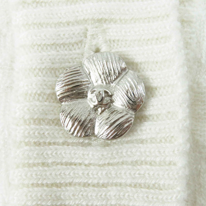 Excellent CHANEL cardigan Camellia COCO Button White x black cashmere Women 36 P75662