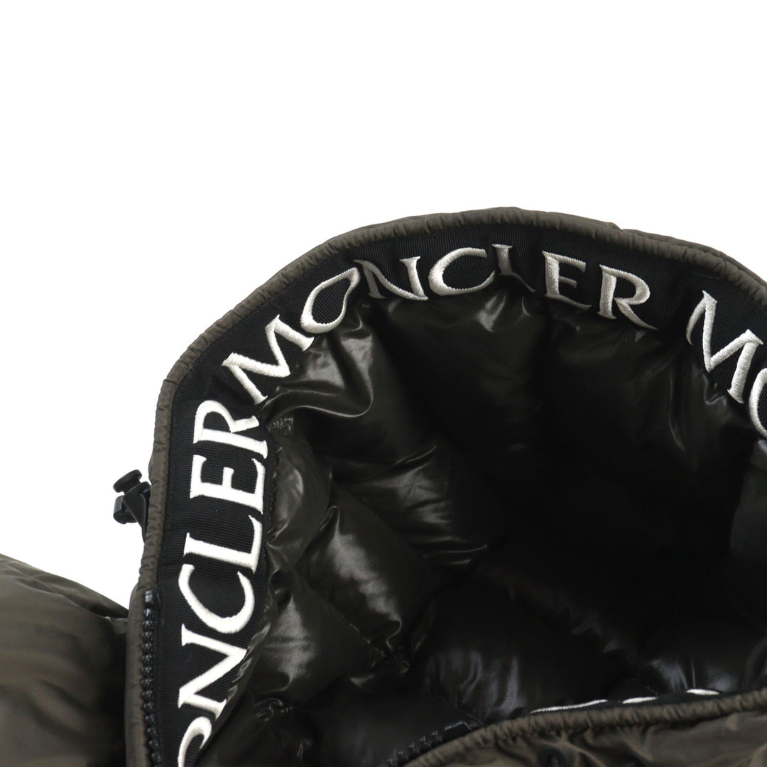Great MONCLER Down jacket MONTCLA GIUBBOTTOKhaki green Nylon mens1 F20911B56900 C0300