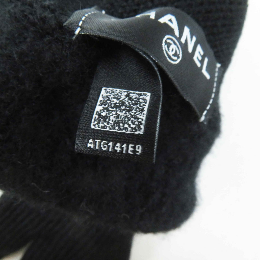 Pristine CHANEL gloves COCO Mark Bicolor Black White wool Women