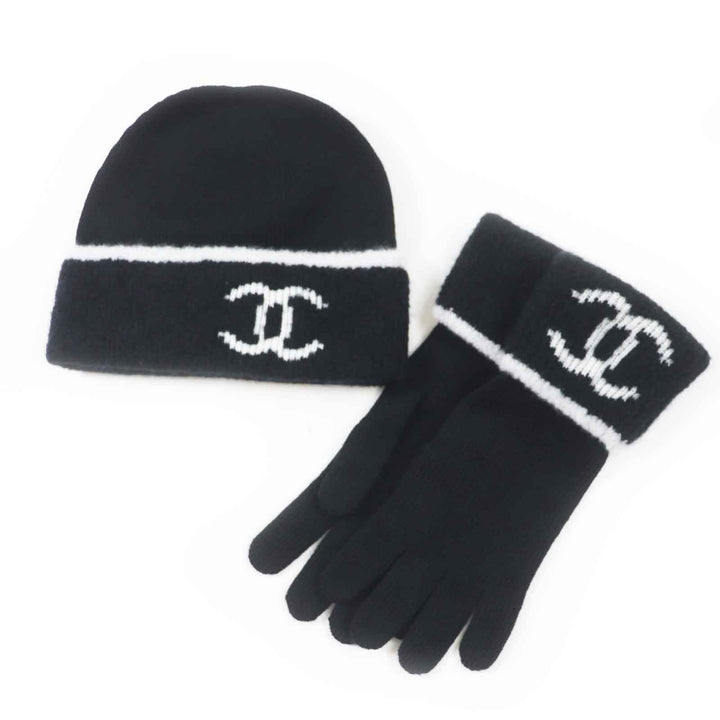 Pristine CHANEL gloves COCO Mark Bicolor Black White wool Women