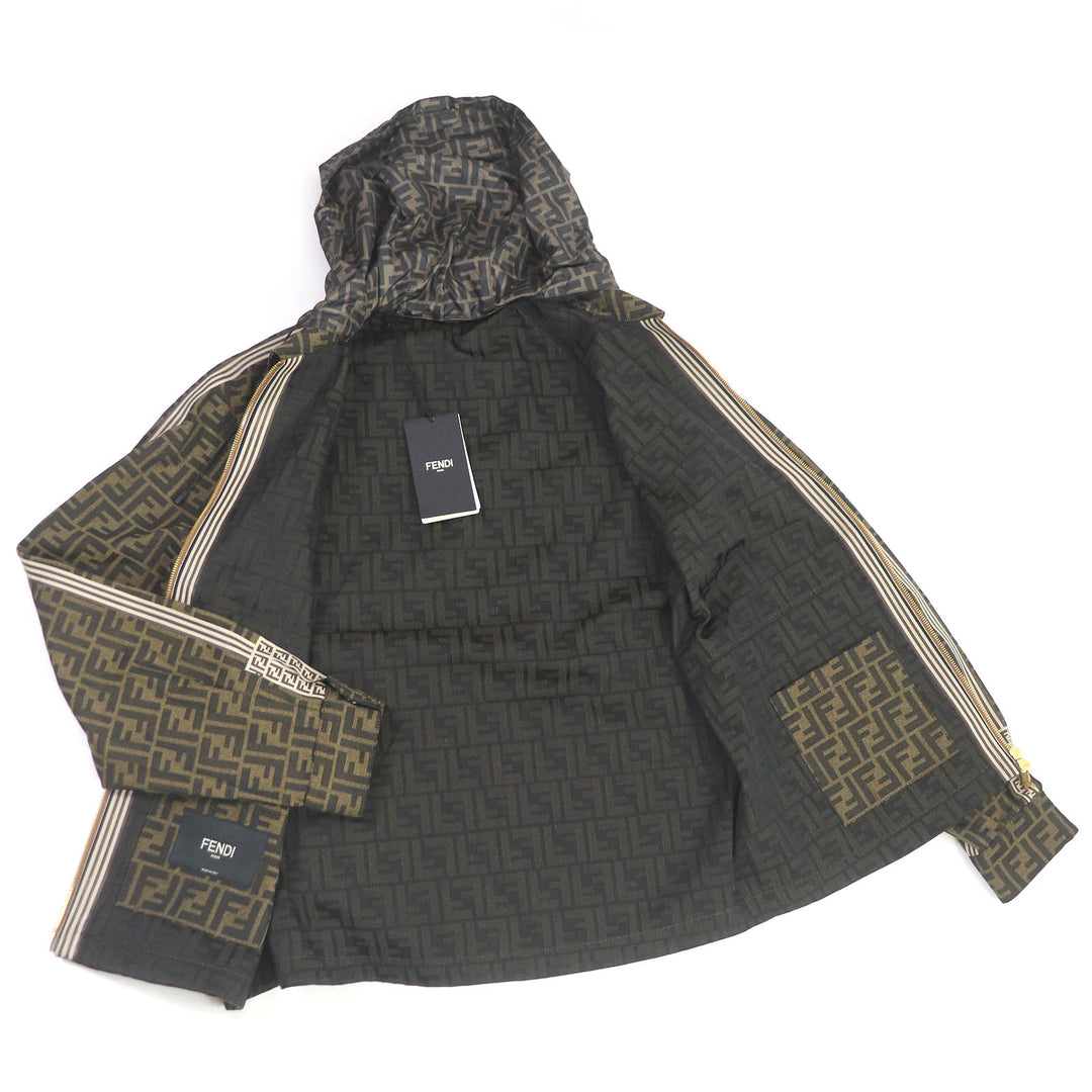 Pristine FENDI Mountain parka FF Logo Zucca Logo Tape Hoodie polyester 44 FW0956