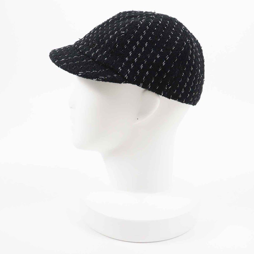 Excellent CHANEL Casquette Tweed with COCO Mark Black Silver cotton Women M 23P