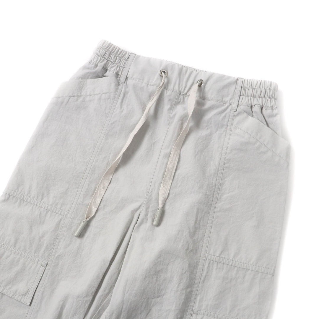 Excellent MONCLER cargo pants PANTALONE With logo patch Light gray cotton Women