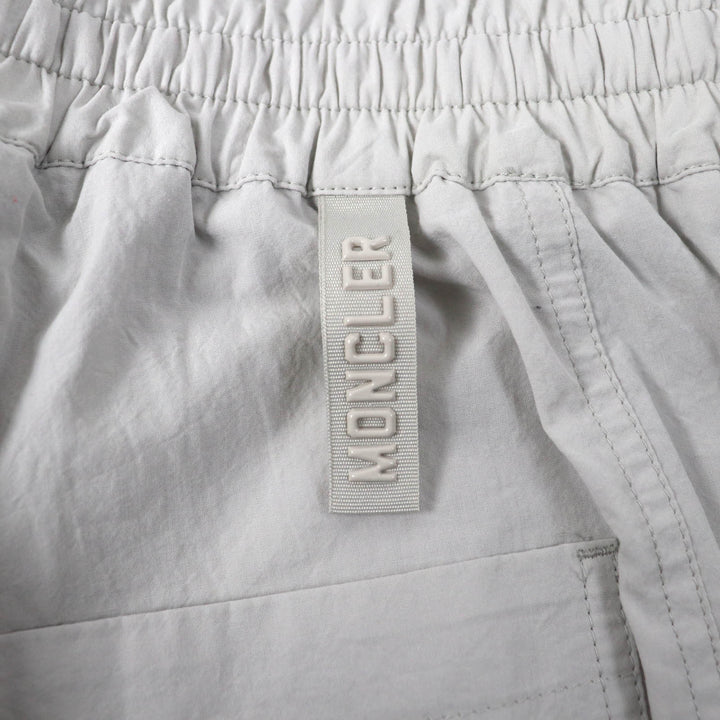 Excellent MONCLER cargo pants PANTALONE With logo patch Light gray cotton Women 38