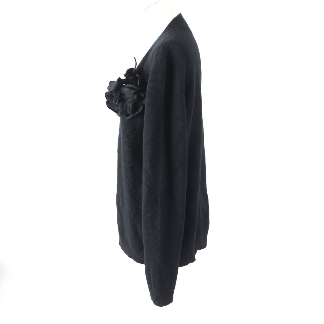 Great GUCCI cardigan Corsage and logo button V-neck long sleeves black Women L 526719