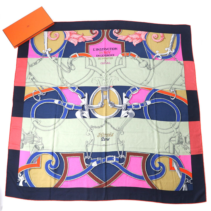 Pristine HERMES scarf Instructions for the Royal Bayadere Carre 140 H243685S