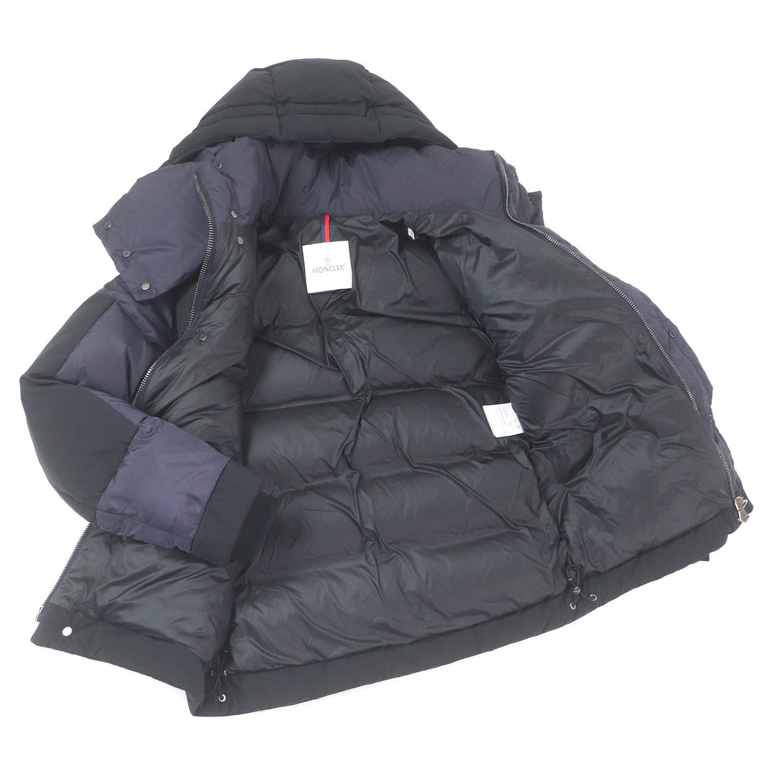 Great MONCLER Down jacket JOFFE GIUBBOTTO Large Logo Rubber Patch Hooded Navy 0