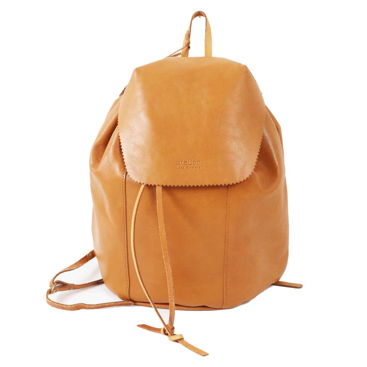 Great Backpack Â· Daypack Logo embossed all leather Camel leather Women