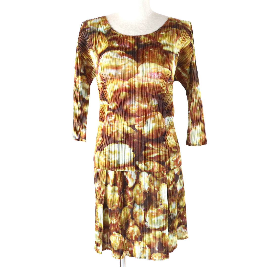 Excellent PLEATS PLEASE two-piece set Popcorn Pattern T-shirt and Miniskirt Brown polyester Women PP83-JK552/PP83-JG555