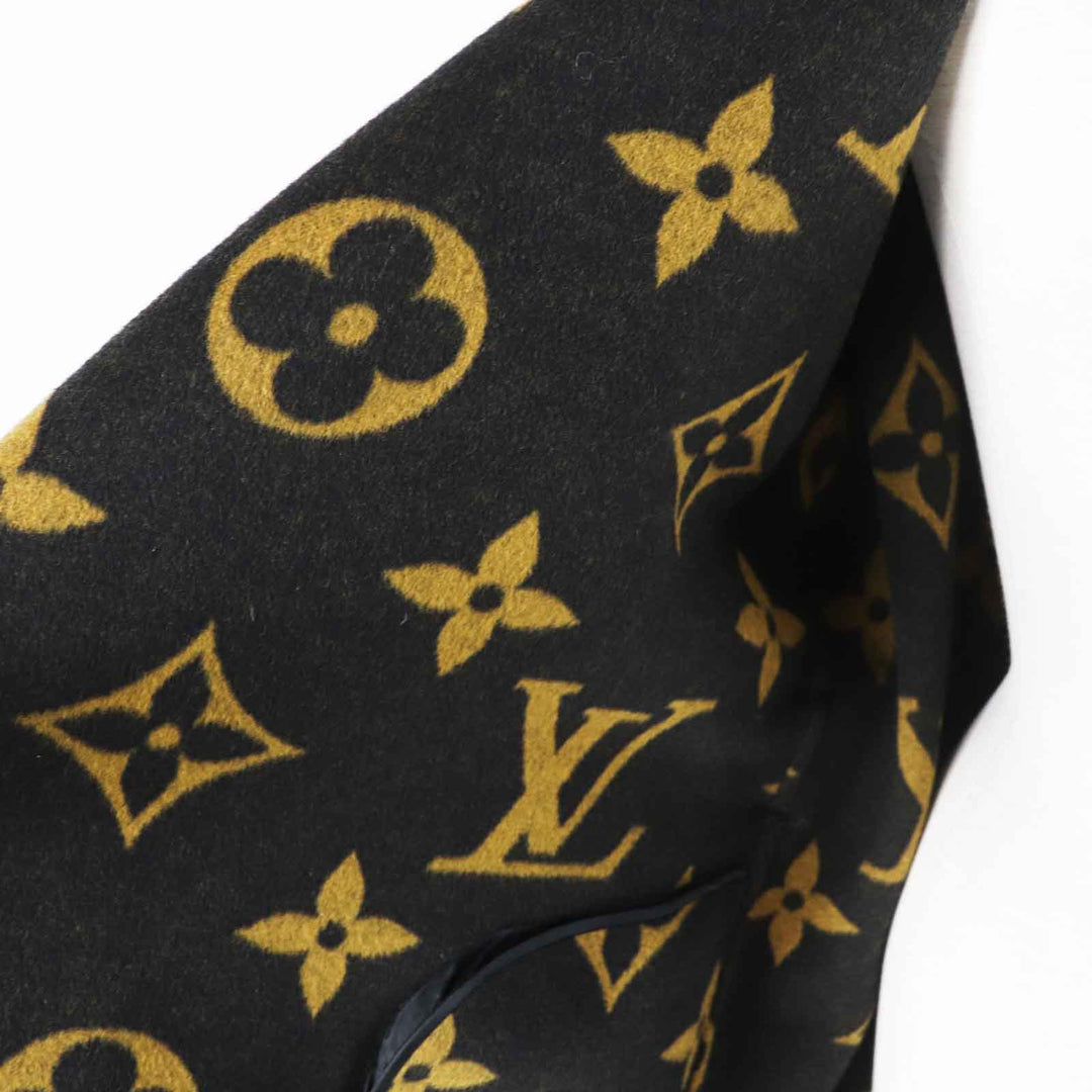 Excellent LOUIS VUITTON coat Giant Monogram Hooded Wrap wool Women 38