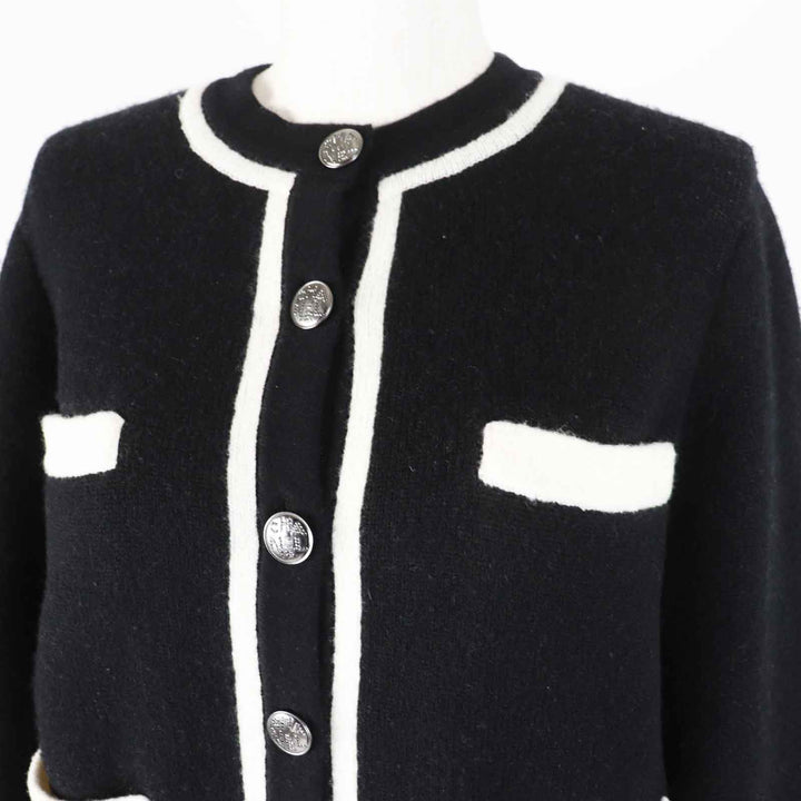 Great CHANEL cardigan Bicolor long sleeve knit Black White cashmere 34 P71365