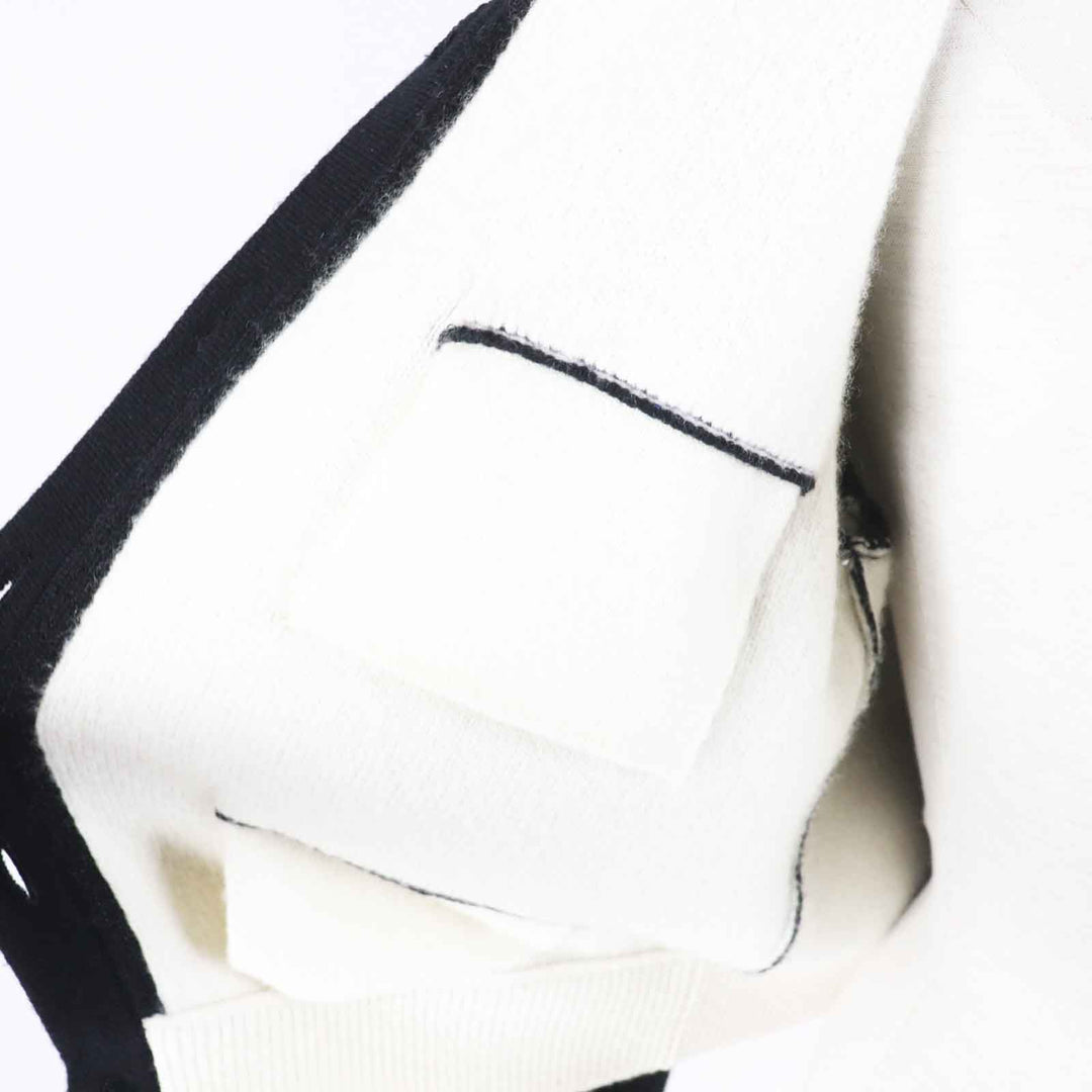 Great CHANEL cardigan Bicolor long sleeve knit Black White cashmere 34 P71365