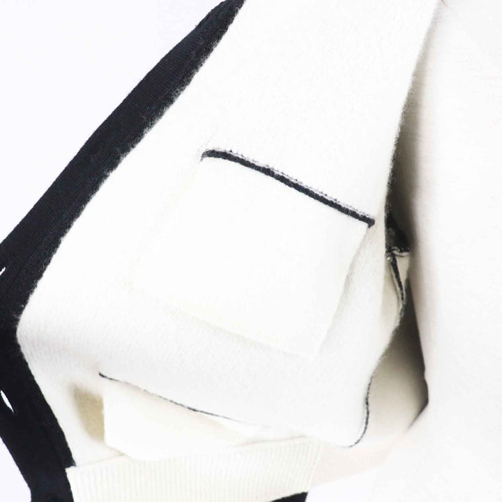 Great CHANEL cardigan Bicolor long sleeve knit Black White cashmere 34 P71365