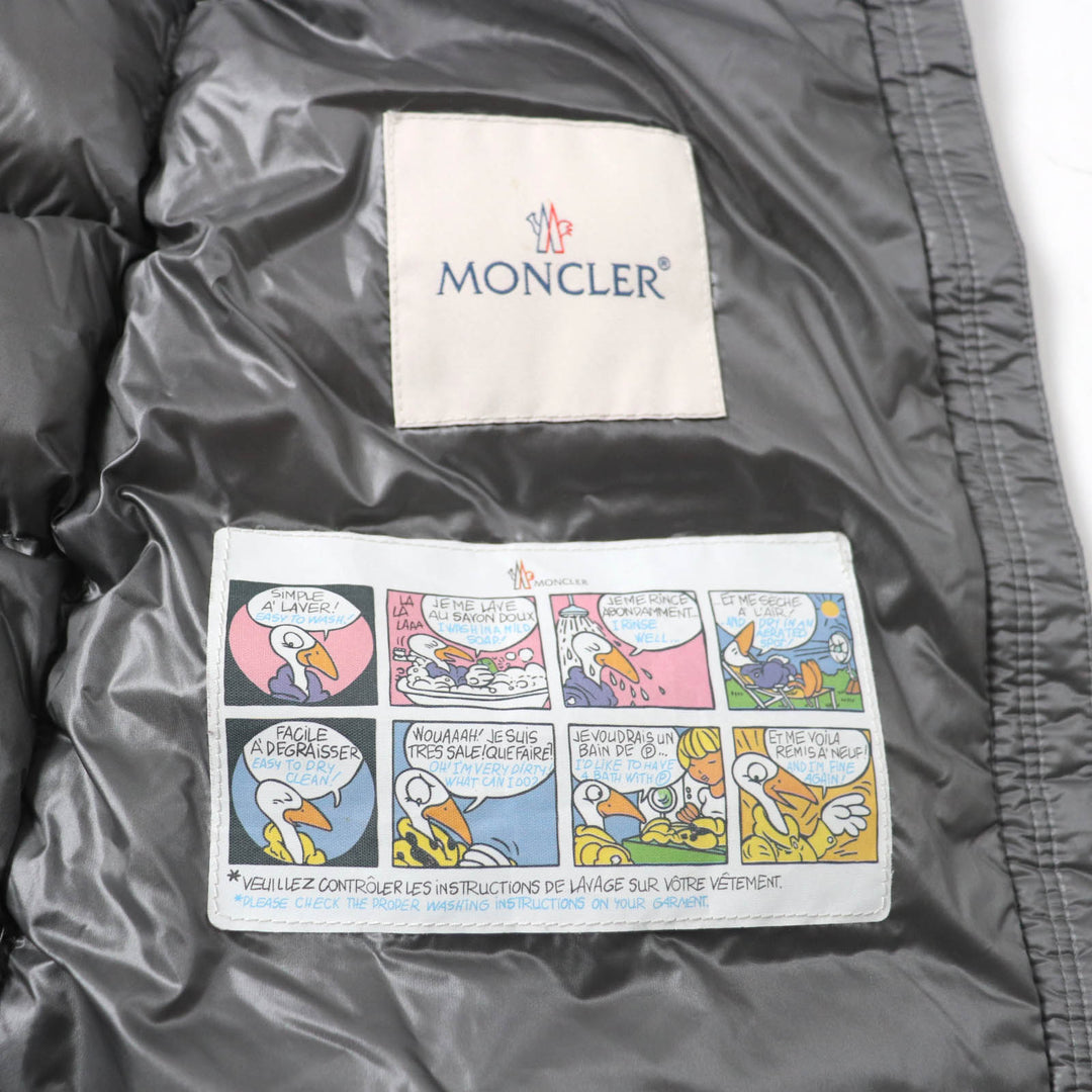 Great MONCLER down coat SUYEN Logo patch and hood ZIP UP gray polyamide (nylon) Women