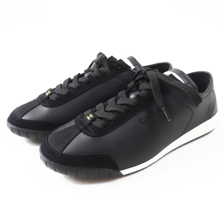 Pristine CHANEL sneakers Black White Calf leather Women 36 24S G45714