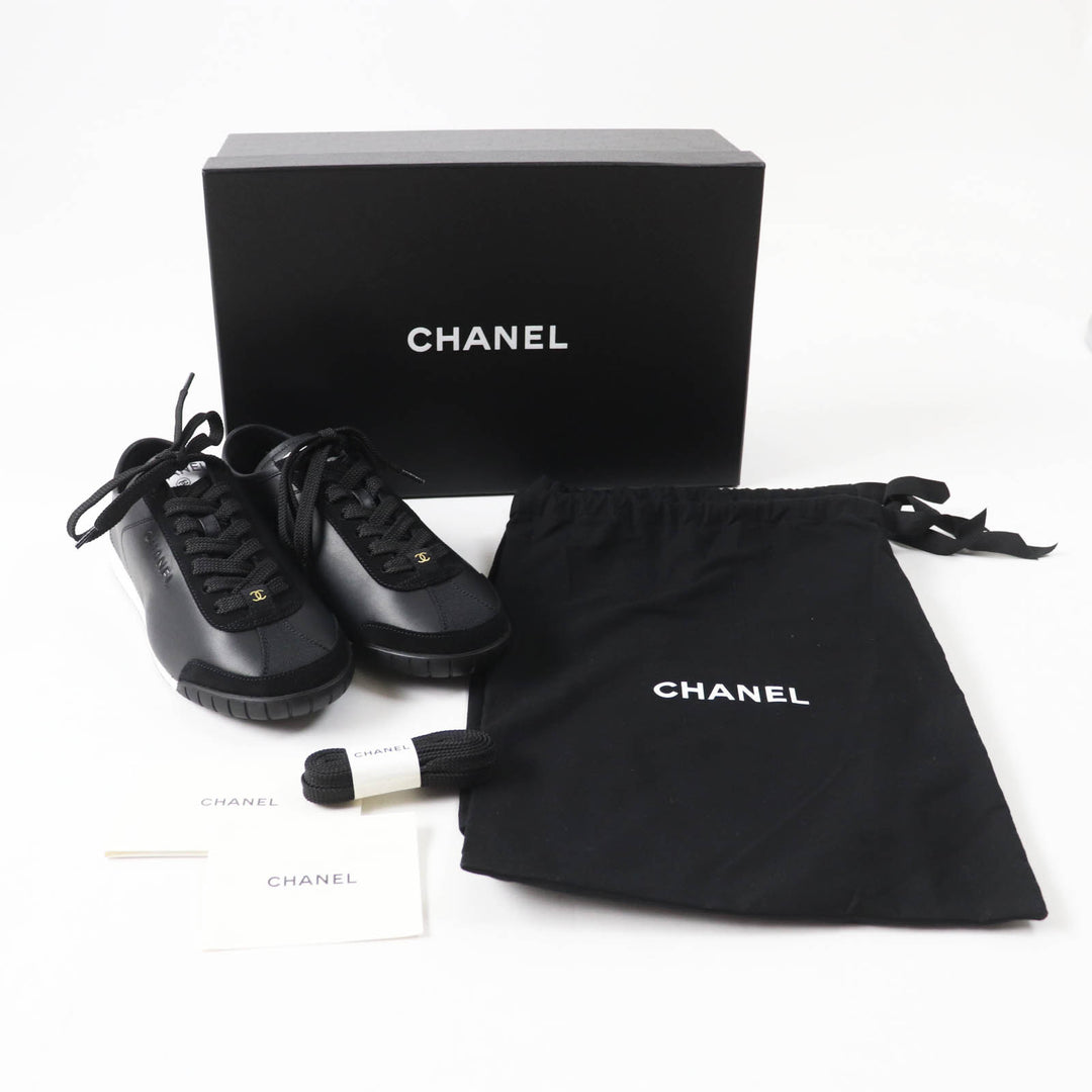 Pristine CHANEL sneakers Black White Calf leather Women 36 24S G45714