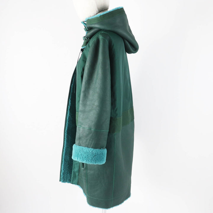 Great HERMES Mouton coat Serie buttoned switch design green Sheep leather Women 34