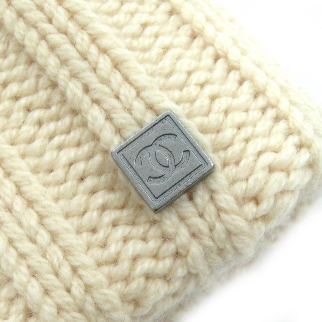 Very Good CHANEL Knit cap COCO Mark Plate Knit Hat Ivory cashmere Women
