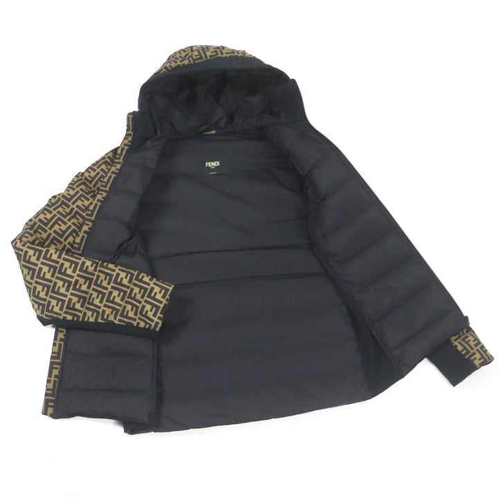 Great FENDI Down jacket FF logo Zucca material switching Brown black mens 46 FAA641