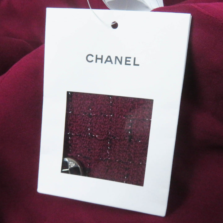 Great CHANEL Jacket Burgundy Black White wool Women 34 22A P73183