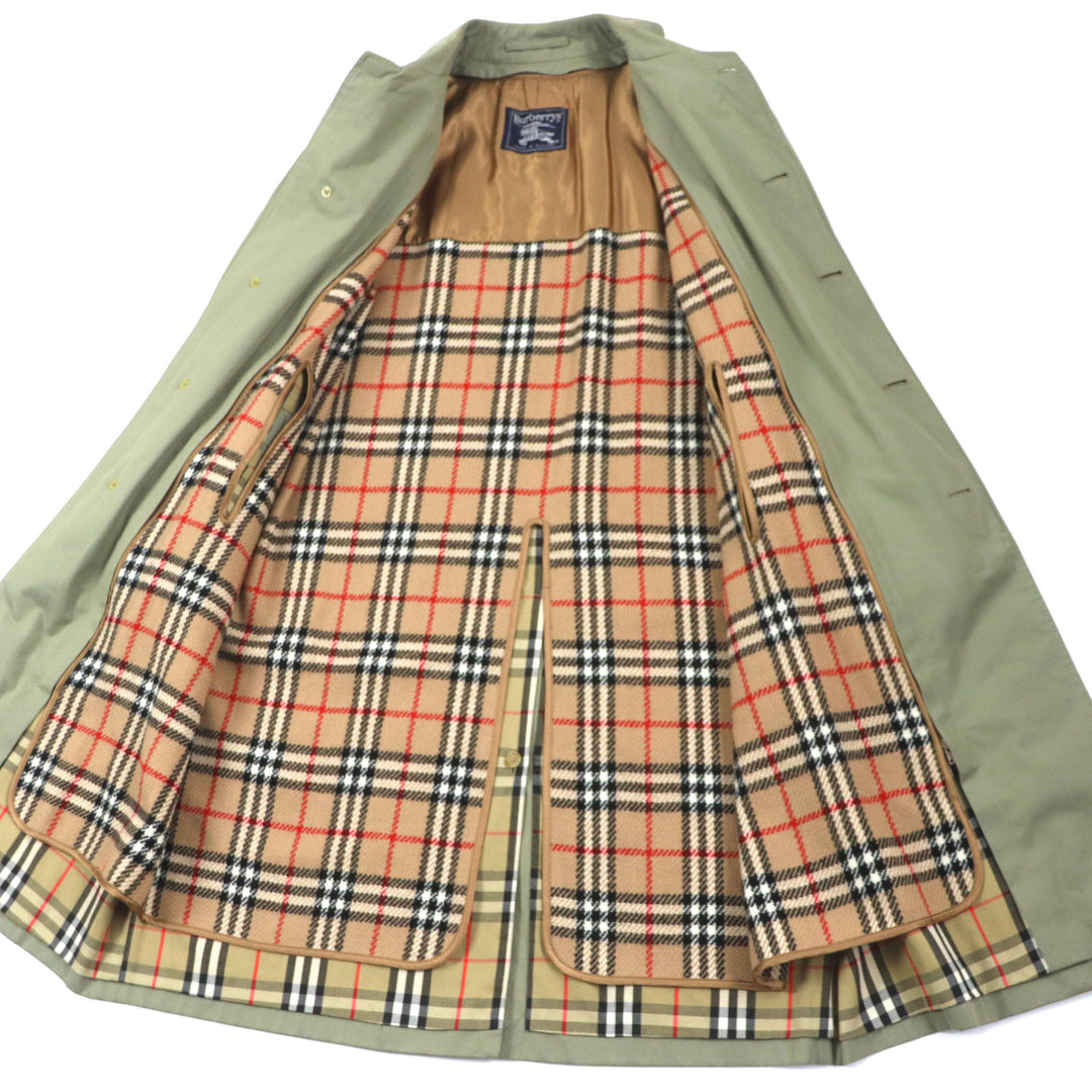 Very Good Burberrys coat Nova check pattern on the back, with liner, mens L