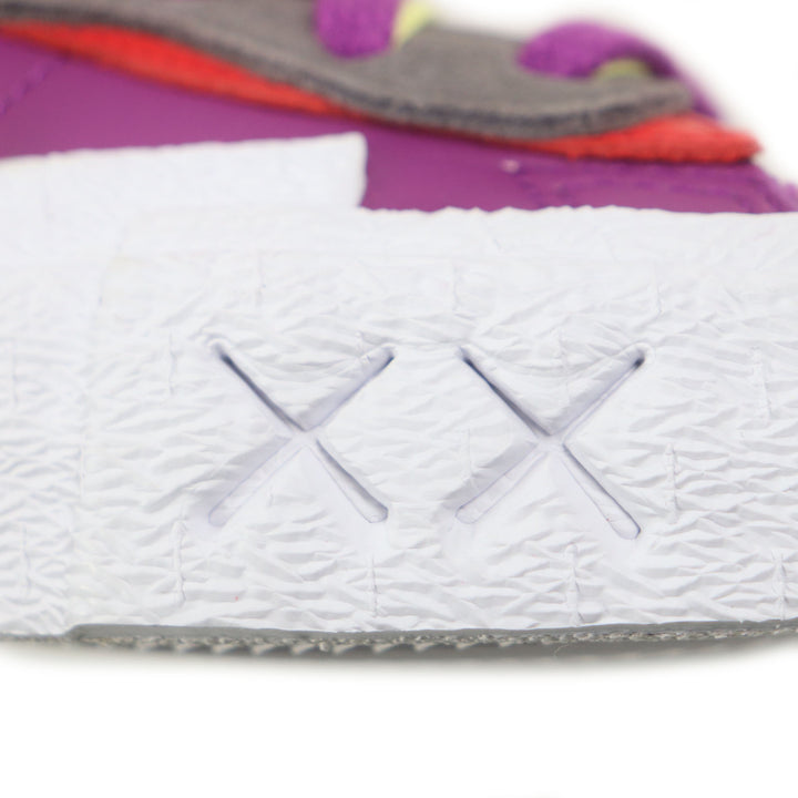 Pristine NIKE KAWS SACAI sneakers BLAZER LOW leather mens 27 DM7901-500