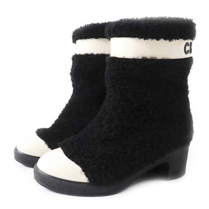 Excellent CHANEL short boots COCO Mark logo sheepskin Black White Women 35 G34080
