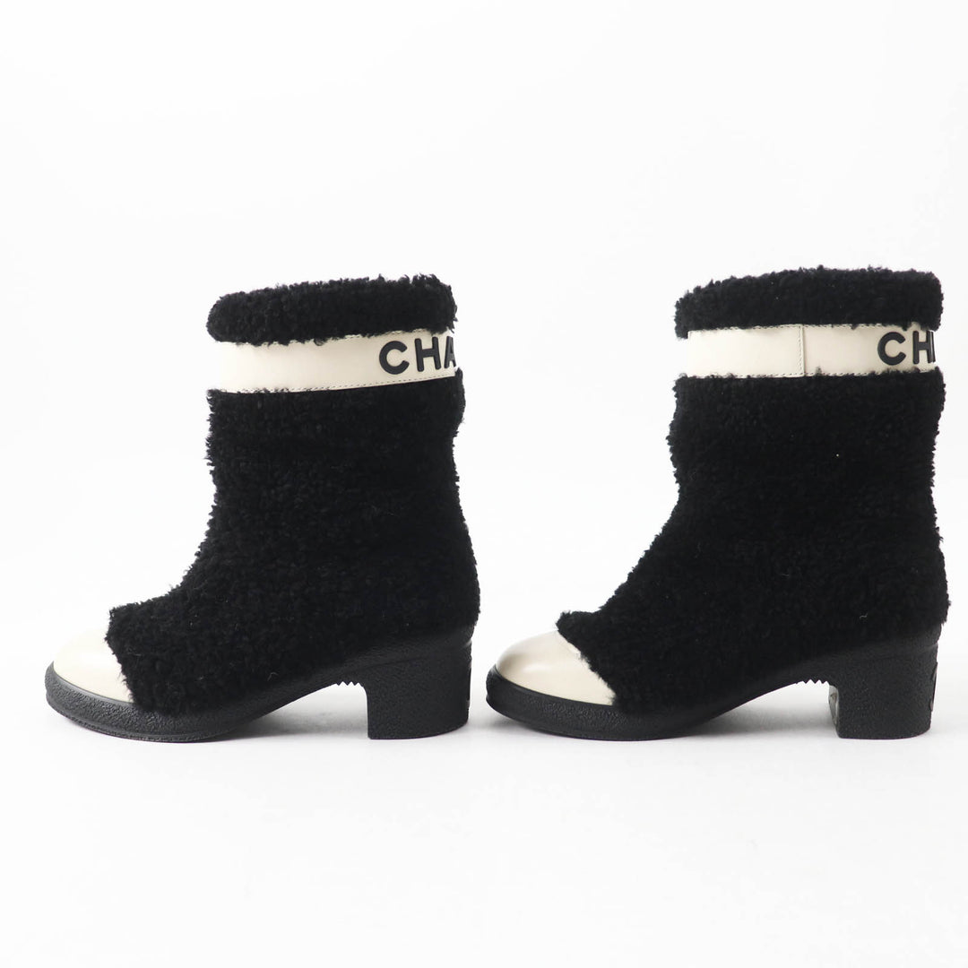 Excellent CHANEL short boots COCO Mark logo sheepskin Black White Women 35 G34080