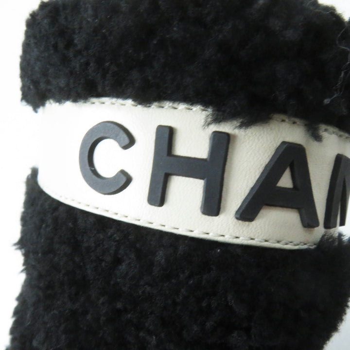 Excellent CHANEL short boots COCO Mark logo sheepskin Black White Women 35 G34080