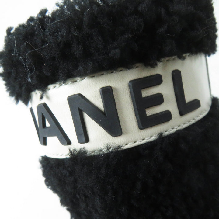 Excellent CHANEL short boots COCO Mark logo sheepskin Black White Women 35 G34080
