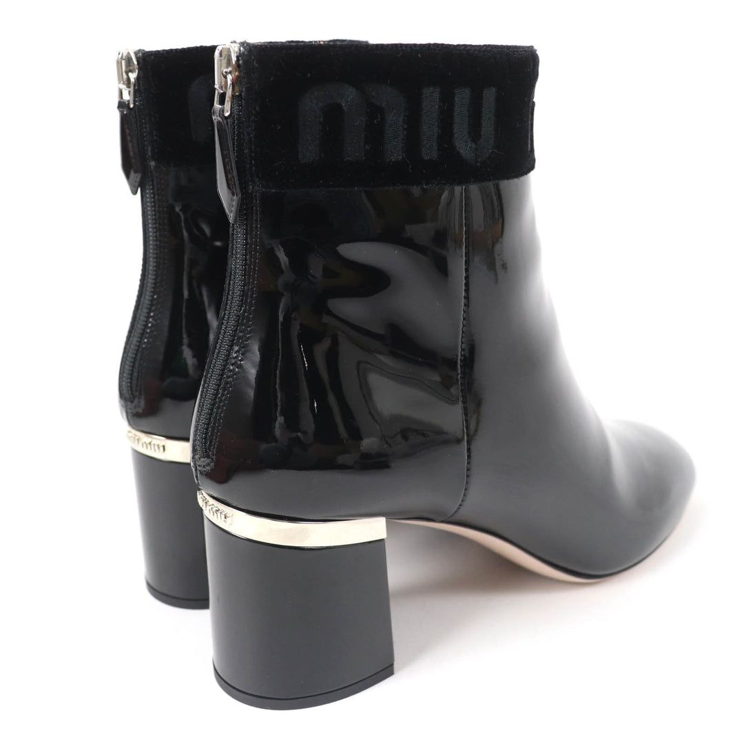 Pristine MIUMIU short boots With logo black Patent leather Women 38.5 5T154C
