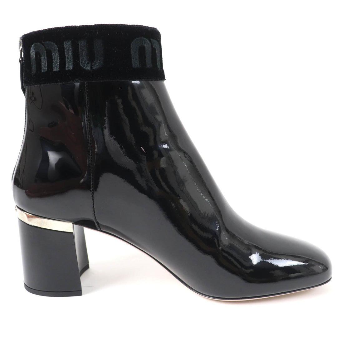 Pristine MIUMIU short boots With logo black Patent leather Women 38.5 5T154C
