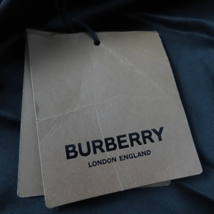 Pristine BURBERRY coat Long length design black Virgin wool Women 38