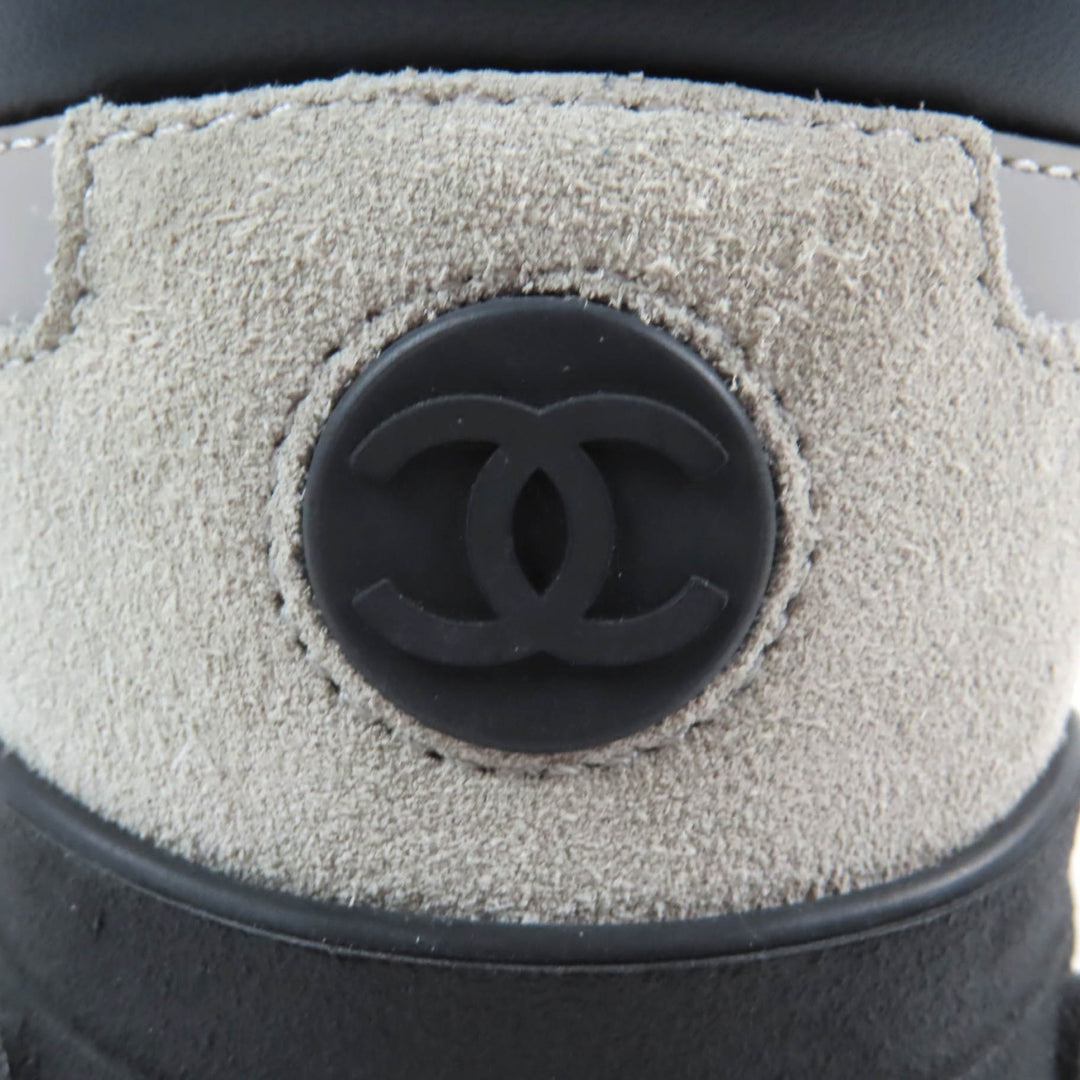 Great CHANEL sneakers Logo design COCO Mark suede leather Multi Women 35 G34086