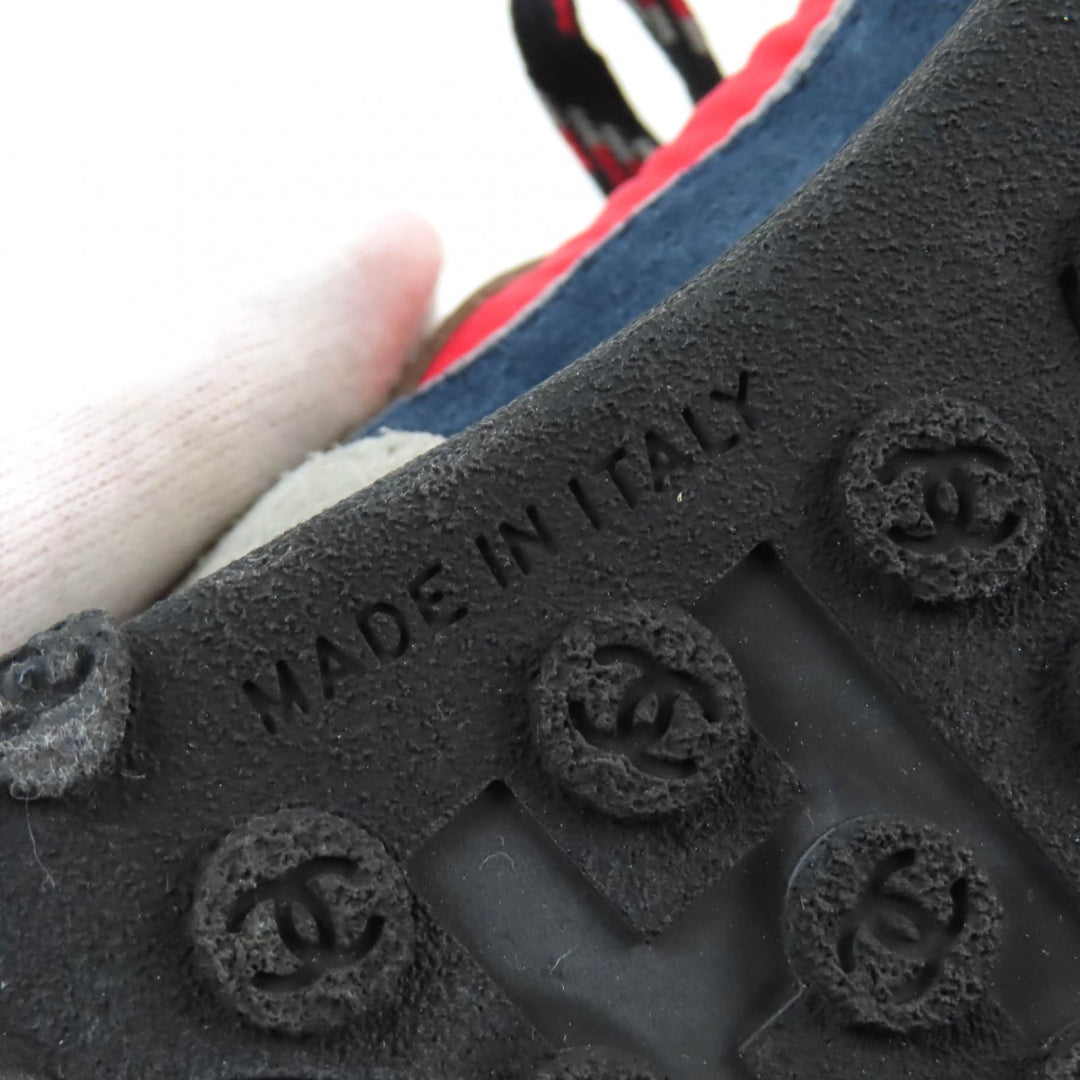 Great CHANEL sneakers Logo design COCO Mark suede leather Multi Women 35 G34086
