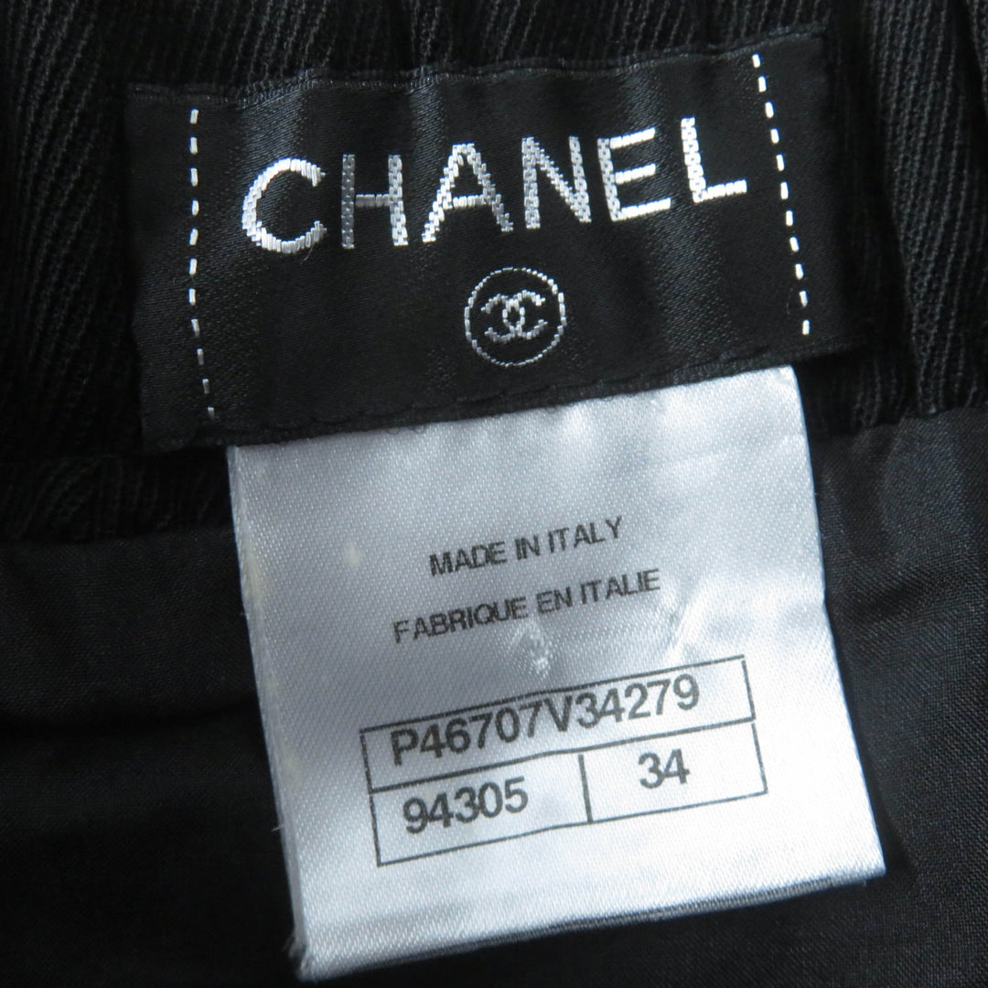 Great CHANEL Pleated skirt COCO Mark button black wool Women 34 P46707V34279