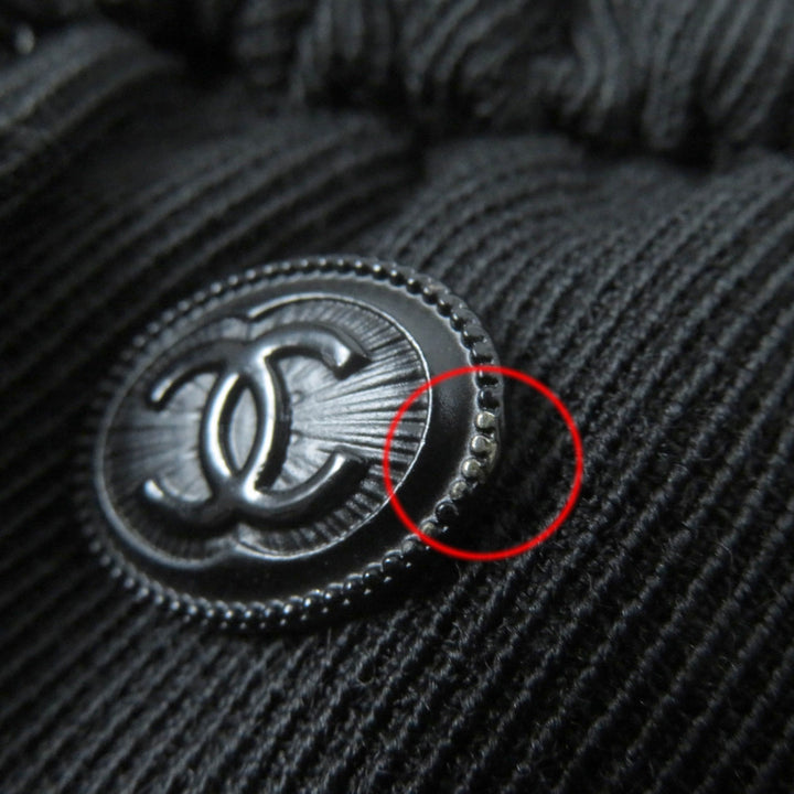 Great CHANEL Pleated skirt COCO Mark button black wool Women 34 P46707V34279